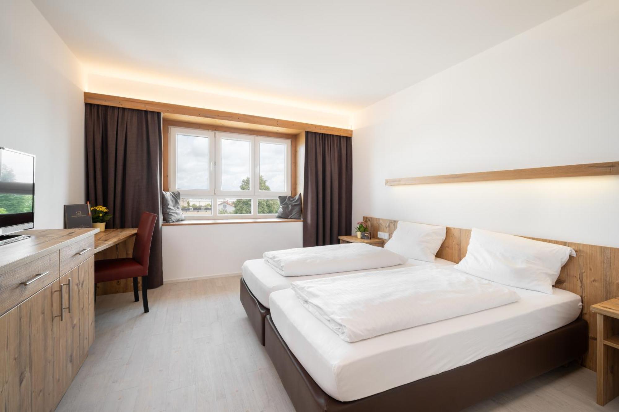 Snooze Apartments Holzkirchen  Exterior photo